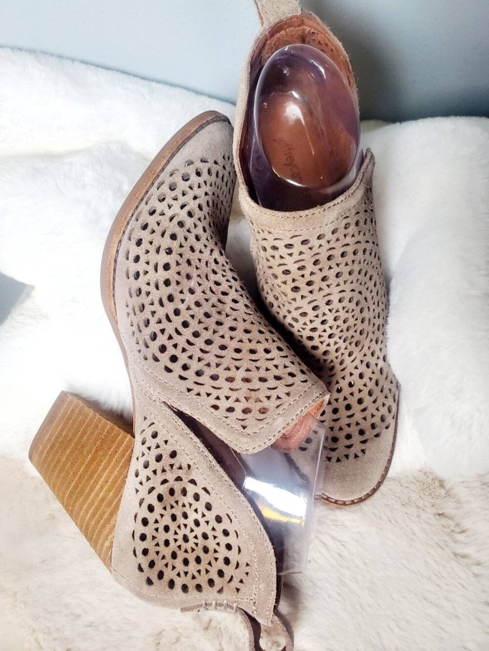 Jeffrey Campbell Perforated Suede Ankle Boots Tan Boho Western Coastal Cowgirl 9 - Picture 2 of 14